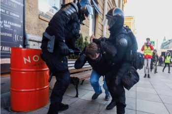 Russia arrests journalists covering anti-war protests