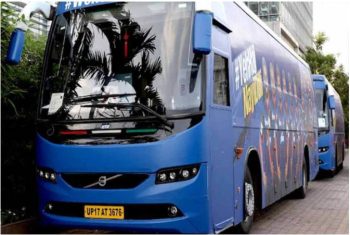 Delhi Capitals team bus attacked in Mumbai