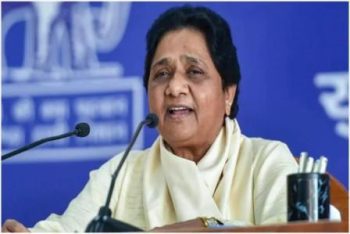 Casteist governments do not allow marginalized class leaders to do good to their society: Mayawati