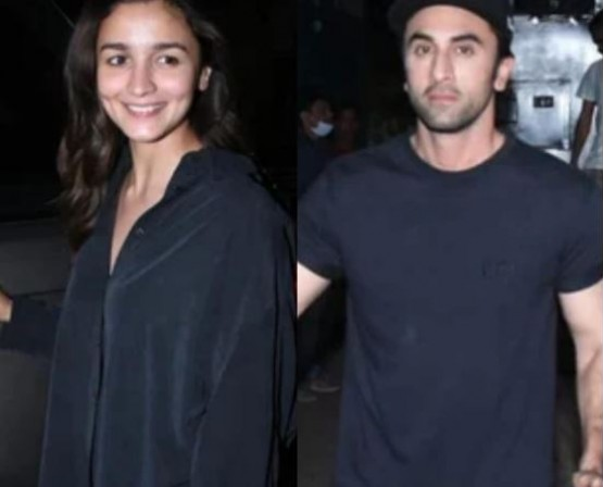 Ranbir-Alia appeared together for the first time after marriage, video went viral
