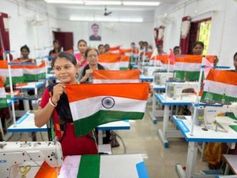 For every home tricolor campaign, 10 lakh tricolor is being prepared by women in the state