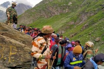 New batch of Amarnath pilgrims leave