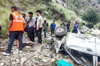 5 killed, 1 missing in two road accidents in J&K's Doda