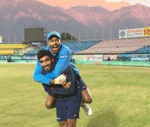 Hardik Pandya, Jasprit Bumrah among Ricky Ponting's top five World T20 players