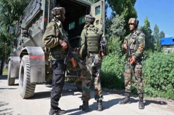 Two Jaish-e-Mohammed terrorists killed in Kulgam encounter