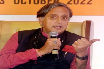 Don't expect votes from senior Congress leaders Congress leader Shashi Tharoor