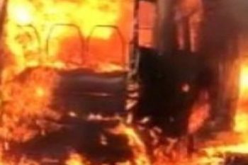 Fire broke out after petrol tanker overturned in Khargone