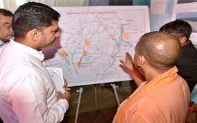 Government stands with flood victims with condolences and help CM Yogi