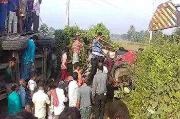 Horrible road accident in Bengal