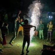 Six months imprisonment for bursting crackers in Delhi