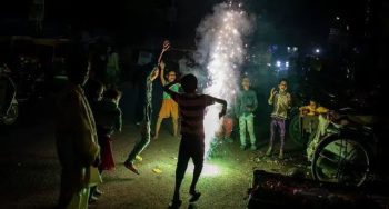 Six months imprisonment for bursting crackers in Delhi