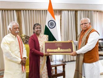 President Murmu met ASHA workers and women sportspersons of Haryana