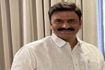 Rebel YSRCP MP gets relief in horse-trading case