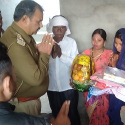 Kotwal put four moons in the glory of khaki, gave it to the daughter of a poor family for marriage