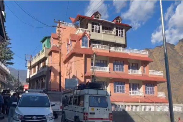 Action begins in Joshimath, demolition of big hotels begins SC refuses to hear