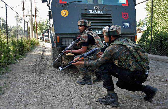 Encounter between security forces and terrorists in Jammu and Kashmir's Budgam