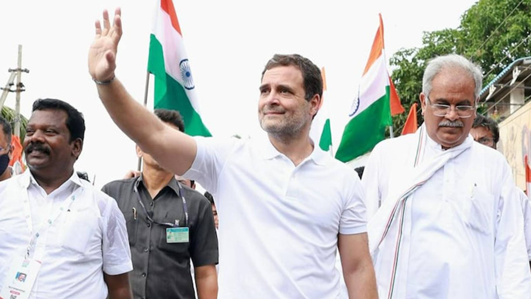 Huge crowd gathered in Rahul Gandhi's visit, but controversial statements also happened...