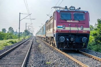 Indian Railways sets best ever record by carrying 124.03 MT freight in February 2023