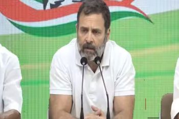 Only raised questions on democracy, Rahul Gandhi's clarification on the statement made in London