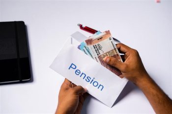 Selected central government employees got a chance for old pension scheme