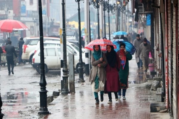 Light to moderate rain likely at some places in Jammu and Kashmir