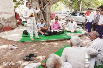 Bhajan Mandali gave information about government's plans through folk songs