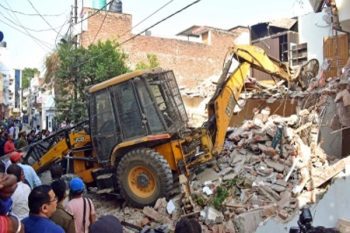 Bulldozer will run on illegal encroachments in municipal bodies of UP