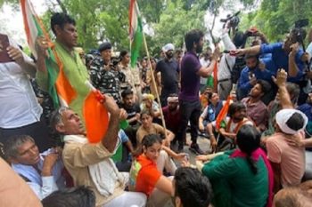 Riot at Jantar Mantar, broke barricades, pushed and created ruckus – police detained wrestlers