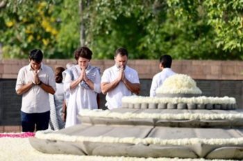 Sonia and Kharge paid tribute to Rajiv Gandhi on his death anniversary