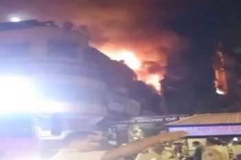 60 people rescued, one injured in Mumbai building fire