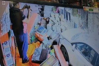 A car rammed into a shop at high speed, a girl was seriously injured