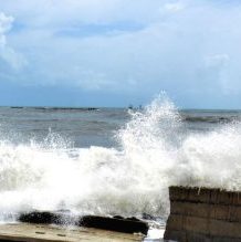Heavy rains, strong thunderstorms in 9 states of the country due to Mahatoofan Biparjoy