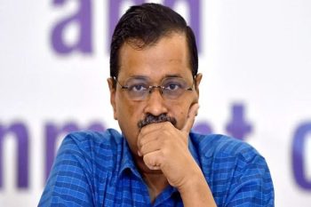 Kejriwal's problems increased, CAG audit will be done for renovation of CM house