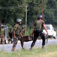 Security forces killed a terrorist in Kulgam, police personnel also injured