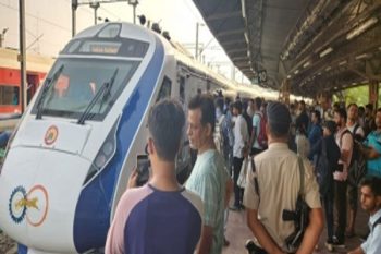 Trial run of Patna-Ranchi Vande Bharat Express begins