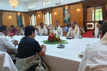 21 MPs of India met the Governor, told the grief of the victims of the clash in Manipur;