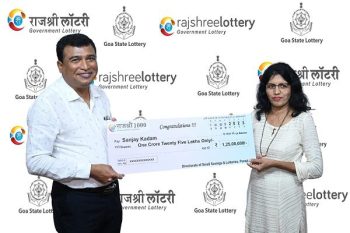 Goa State Lotteries presents check for Rs 1.25 crore to winner