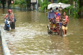 Gujarat battling heavy rains and waterlogging, nine killed in two days