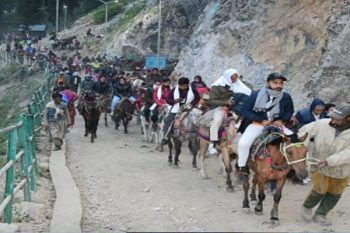 More than two lakh pilgrims performed Amarnath Yatra in the first fortnight