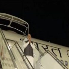 PM Modi leaves for UAE after completing France tour, will meet President Sheikh Bin Zayed