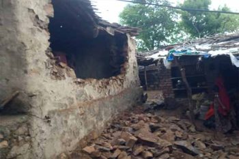 Raw house collapsed due to lightning, five goats died