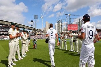 This player batted for the last time in Test cricket, got guard of honor