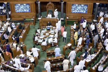 Uproar in Lok Sabha over Manipur issue, Sonia and Chaudhary took charge from Congress