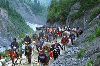 Another batch of 1,626 pilgrims leaves from Jammu for Amarnath Yatra