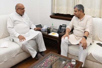 Avinash Rai Khanna met Union Railway Minister Ashwini Vaishnav regarding important railway issues