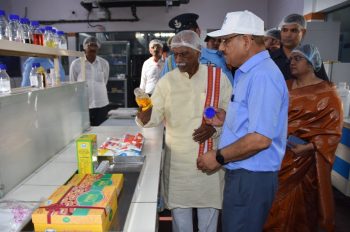 Governor Dattatreya visited NDRI, said - Research being done in the lab reaches the ground