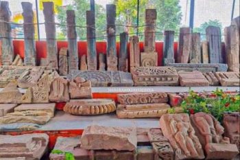 Ayodhya Remains of ancient temple found during excavation of Shri Ram Janmabhoomi, many statues and Shivling also included.