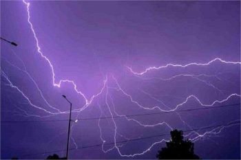 Odisha Lightning wreaks havoc, 10 killed