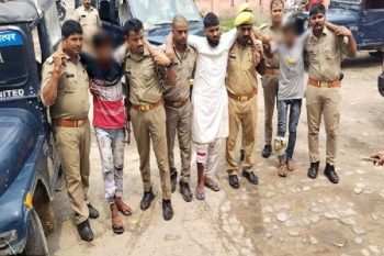 There is no welfare for miscreants in Yogi Raj Police shot those who pulled the girl's dupatta and pushed her into the mother's mouth.