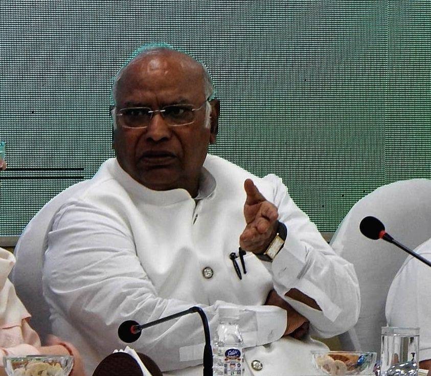 Congress election committee meeting regarding selection of candidates in Madhya Pradesh, Kharge is presiding